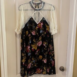 Floral Lace Yoke A-Line Dress in Black and Cream